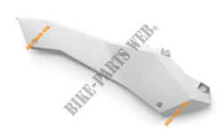 SIDE COVER R/S  WHITE       09